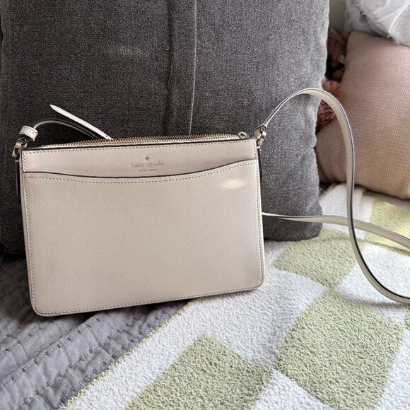 White Kate Spade Crossbody - Picture 1 of 7
